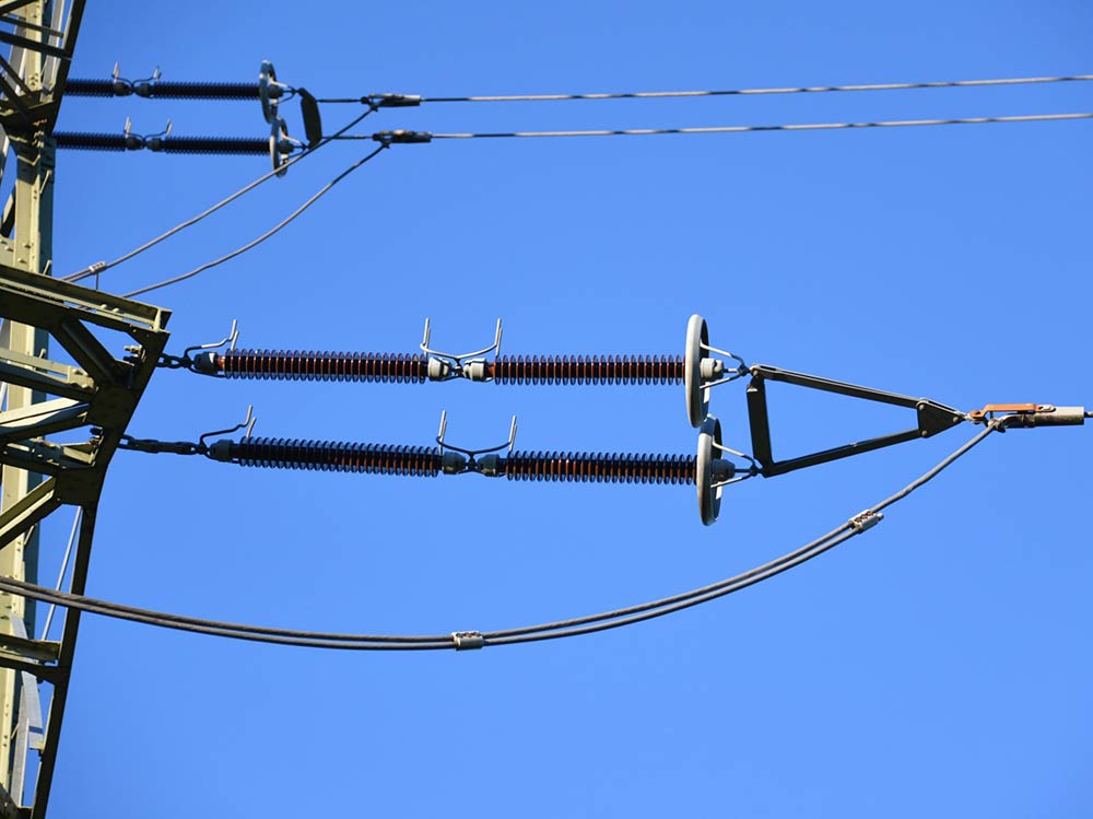 Pylon examination by drone Pylon examination by drone